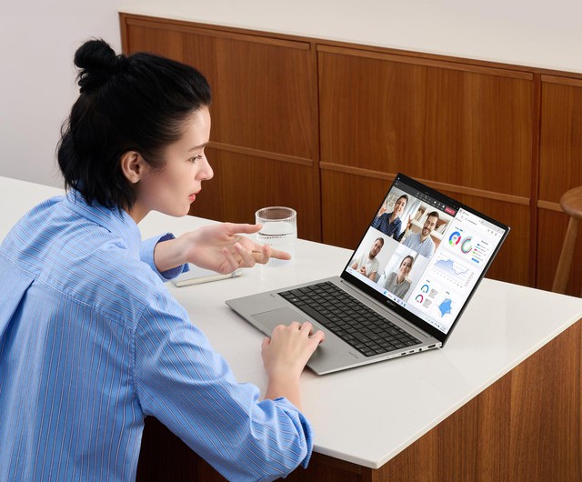 Ấn tượng về vẻ đẹp Zen, sức mạnh Zen trên laptop AI Asus Zenbook S 14 mới - Ảnh 2