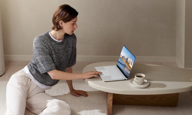 Ấn tượng về vẻ đẹp Zen, sức mạnh Zen trên laptop AI Asus Zenbook S 14 mới - Ảnh 3