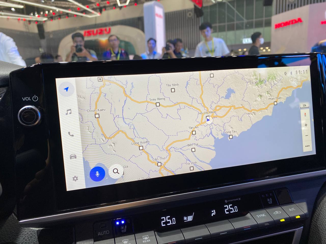 Toyota Camry 2025 ra mắt Việt Nam: Giá cao nhất 1,53 tỷ, có cả xăng và hybrid, đắt nhưng vẫn không sợ Mazda6, Accord - Ảnh 23