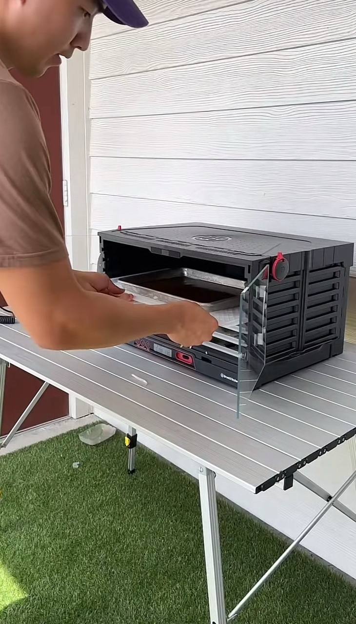 Chàng trai Tây làm phở Việt sấy khô cực độc lạ, dân tình người ngỡ ngàng, người "khóc thét" - Ảnh 9