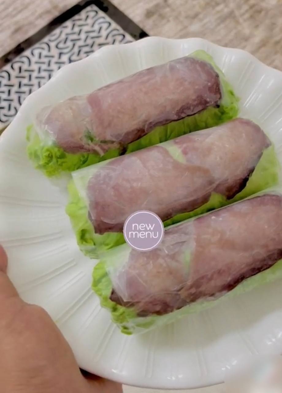 Gỏi cuốn Việt Nam tạo cơn sốt ở Malaysia, mỗi ngày bán hết sạch 1.000 chiếc chỉ trong 1 tiếng - Ảnh 14