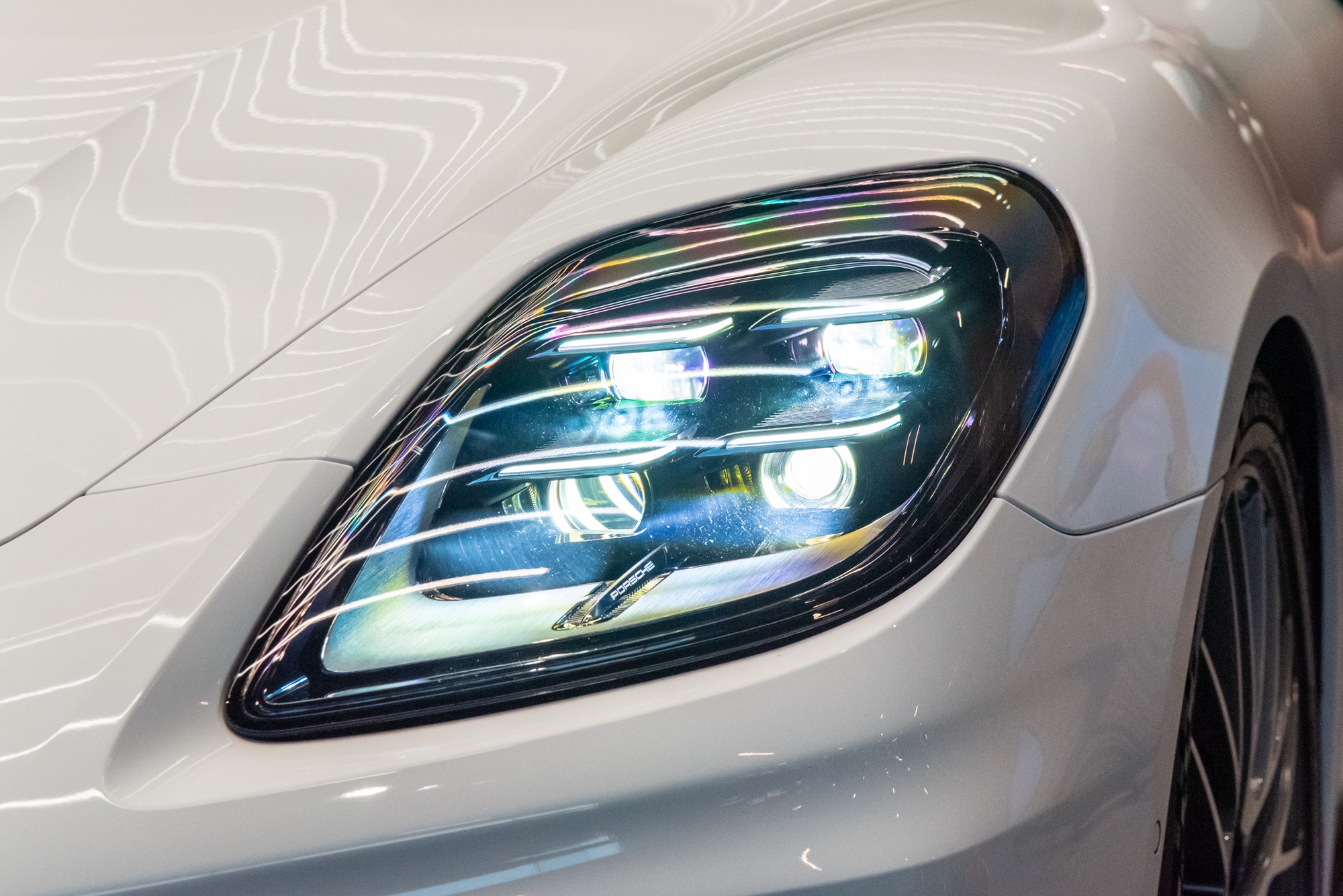 Chi tiết Porsche Panamera 2025 vừa về Việt Nam: Giá từ 6,42 tỷ, thêm option hơn 2 tỷ, có thể tự cá nhân hóa - Ảnh 4