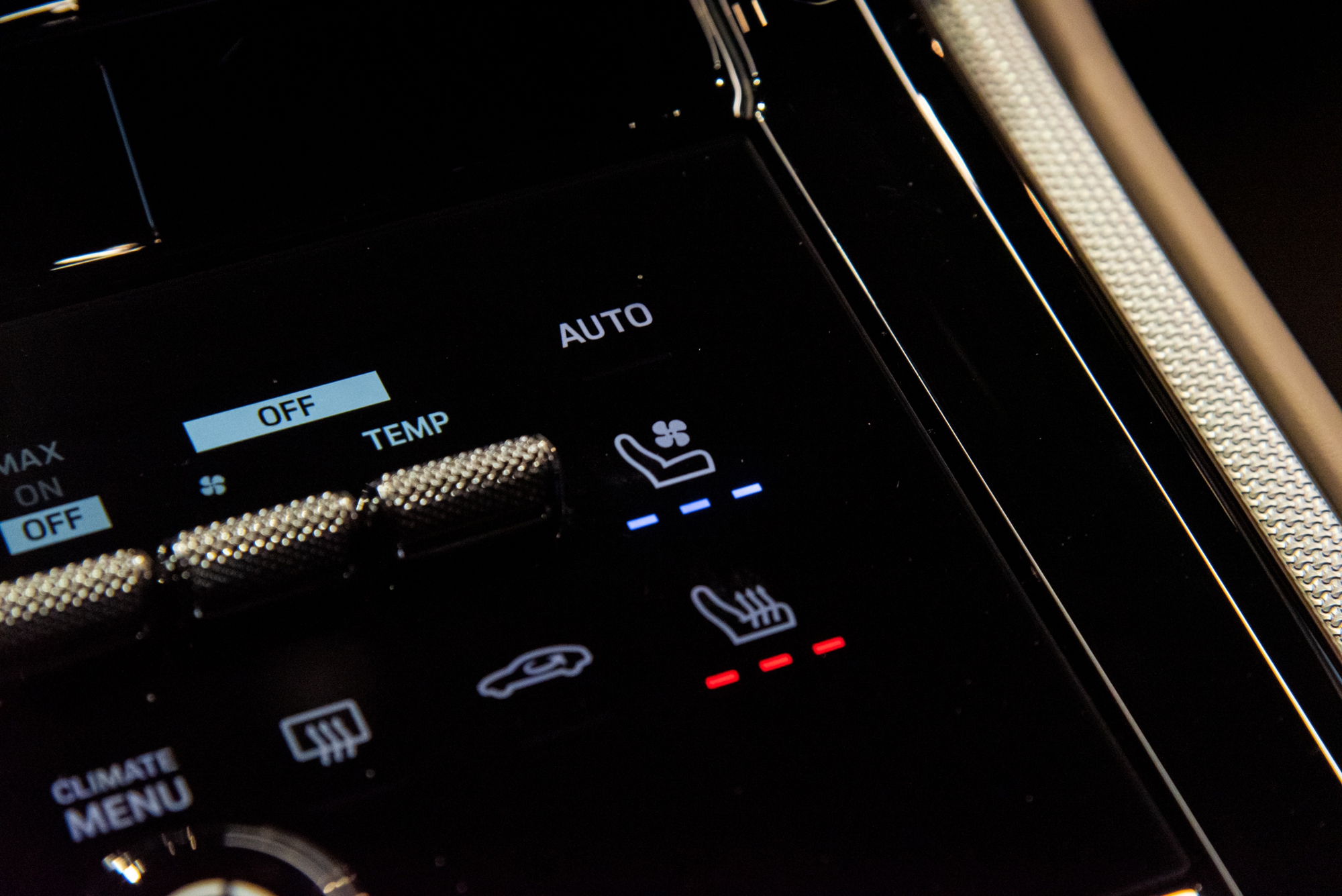 Chi tiết Porsche Panamera 2025 vừa về Việt Nam: Giá từ 6,42 tỷ, thêm option hơn 2 tỷ, có thể tự cá nhân hóa - Ảnh 14