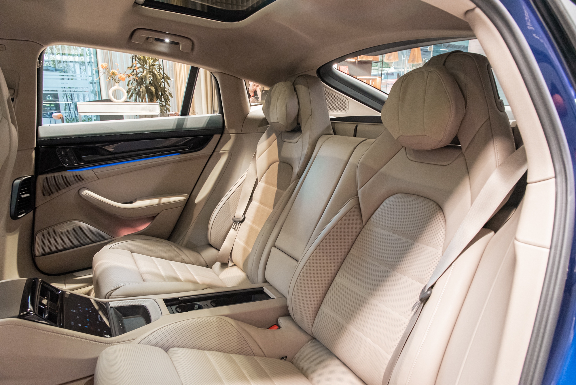 Chi tiết Porsche Panamera 2025 vừa về Việt Nam: Giá từ 6,42 tỷ, thêm option hơn 2 tỷ, có thể tự cá nhân hóa - Ảnh 18