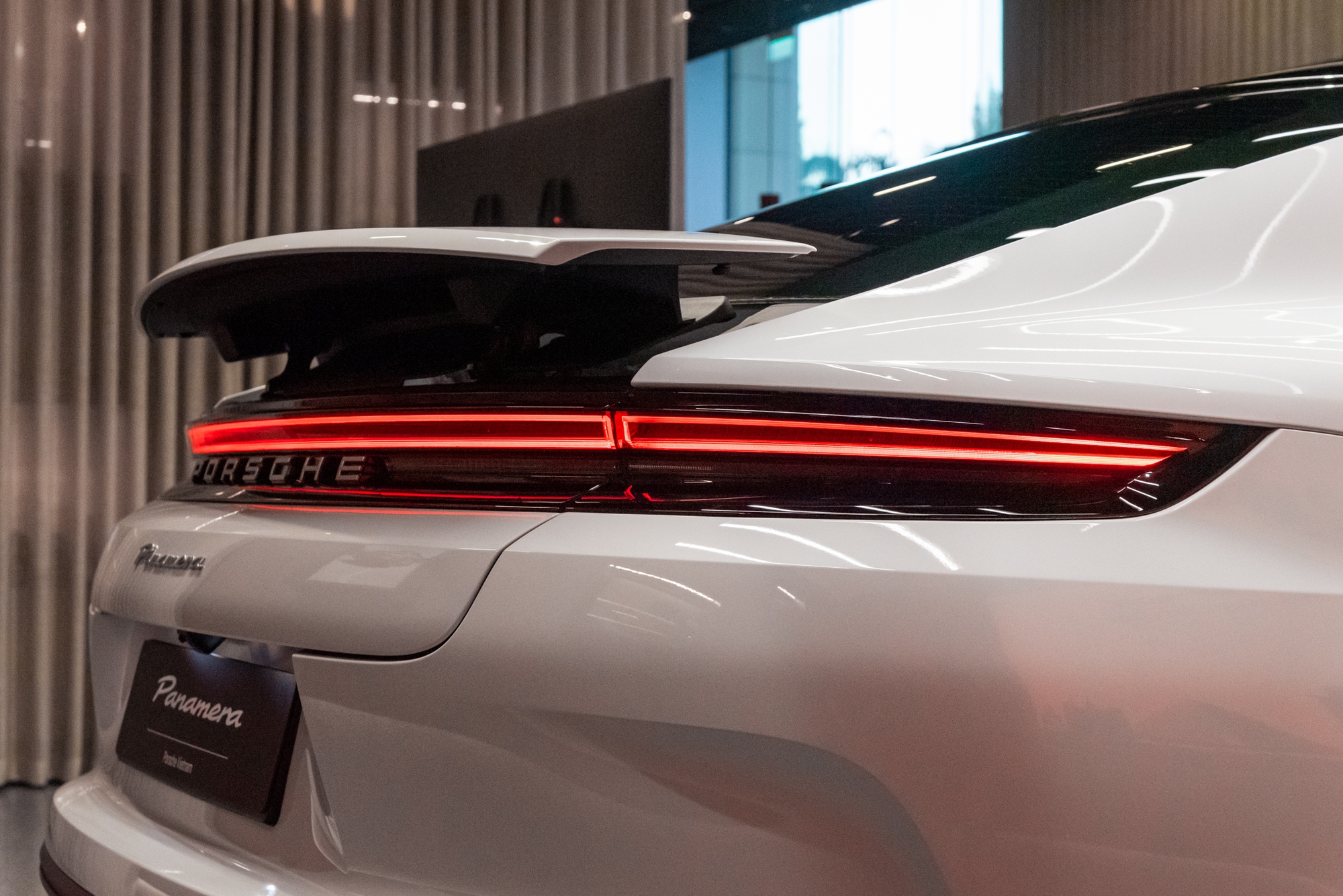 Chi tiết Porsche Panamera 2025 vừa về Việt Nam: Giá từ 6,42 tỷ, thêm option hơn 2 tỷ, có thể tự cá nhân hóa - Ảnh 7