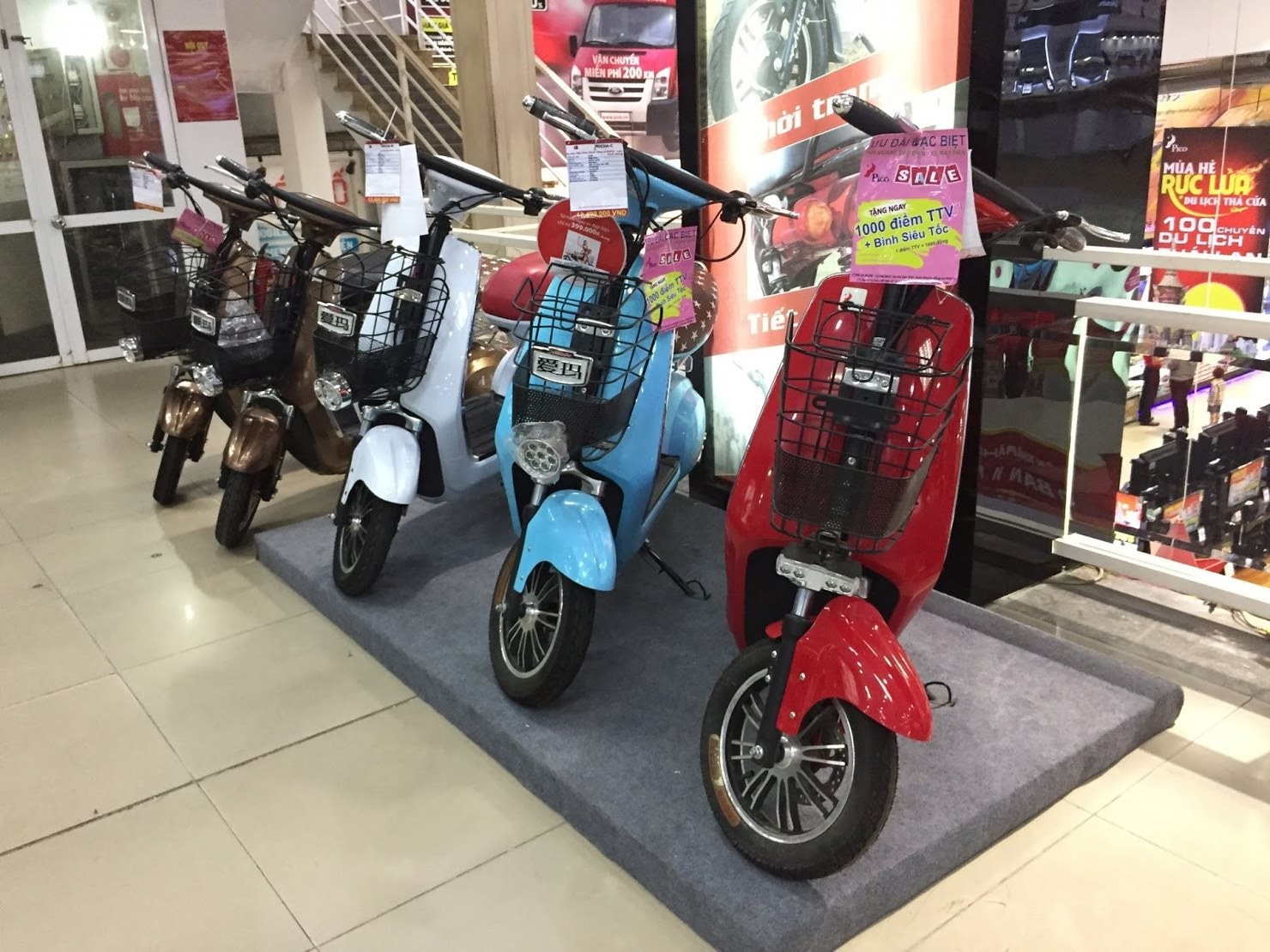 Trung Quốc sản xuất pin xe đạp điện cực khủng, chạy 600 km một lần sạc ngang ngửa ô tô điện - Ảnh 1