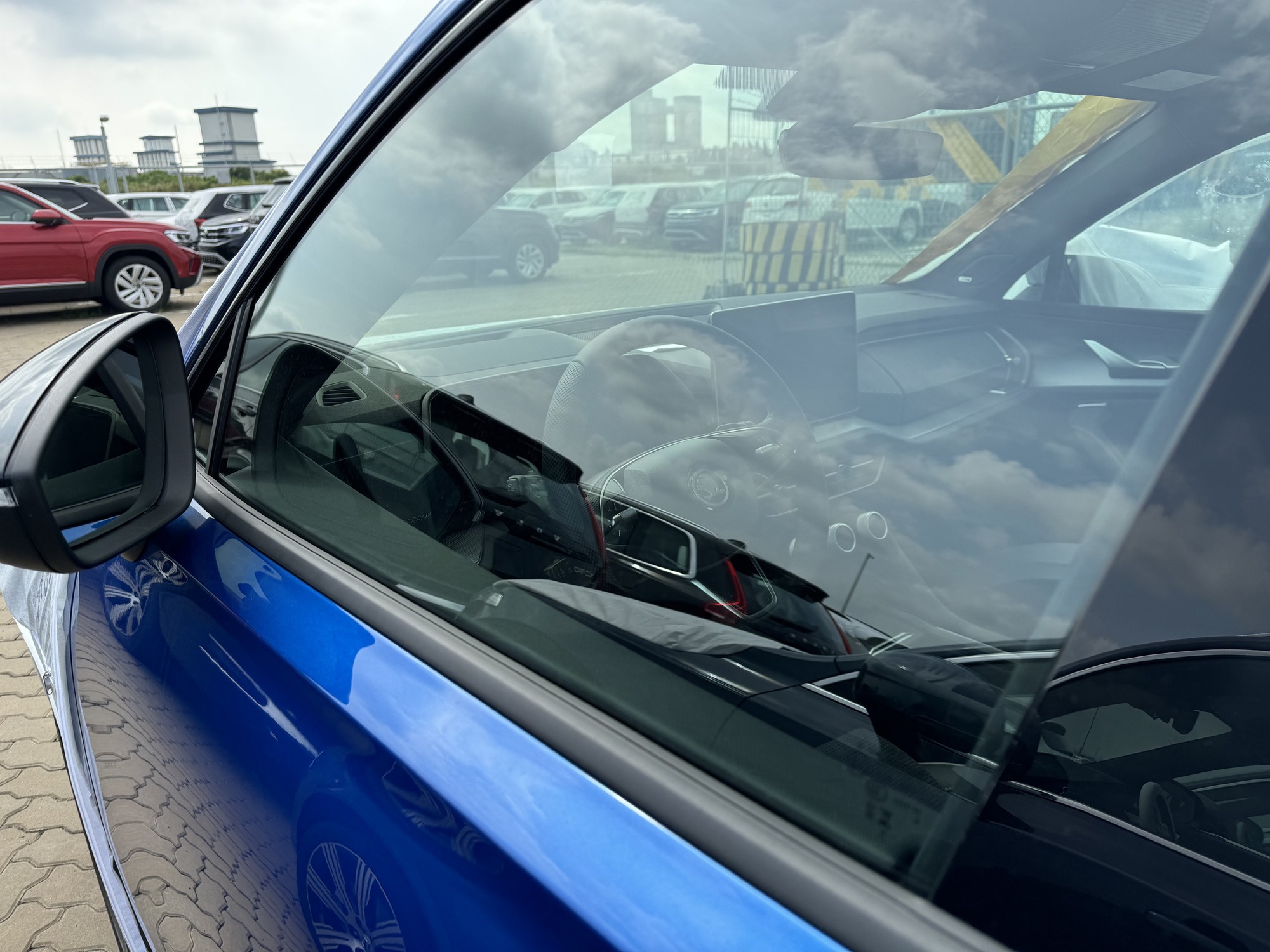 Lộ nội, ngoại thất 4 xe Skoda mới tại Việt Nam: Kodiaq có bản thể thao đấu Santa Fe, Superb cùng cỡ Camry nhưng dáng lạ - Ảnh 14