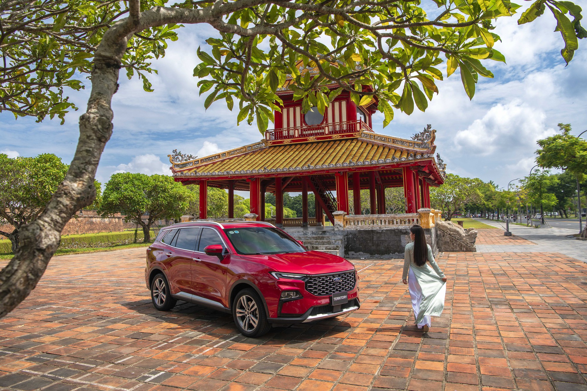 ‘Lãnh thổ’ riêng của Ford Territory trong phân khúc gầm cao cỡ C chật chội ở Việt Nam - Ảnh 15