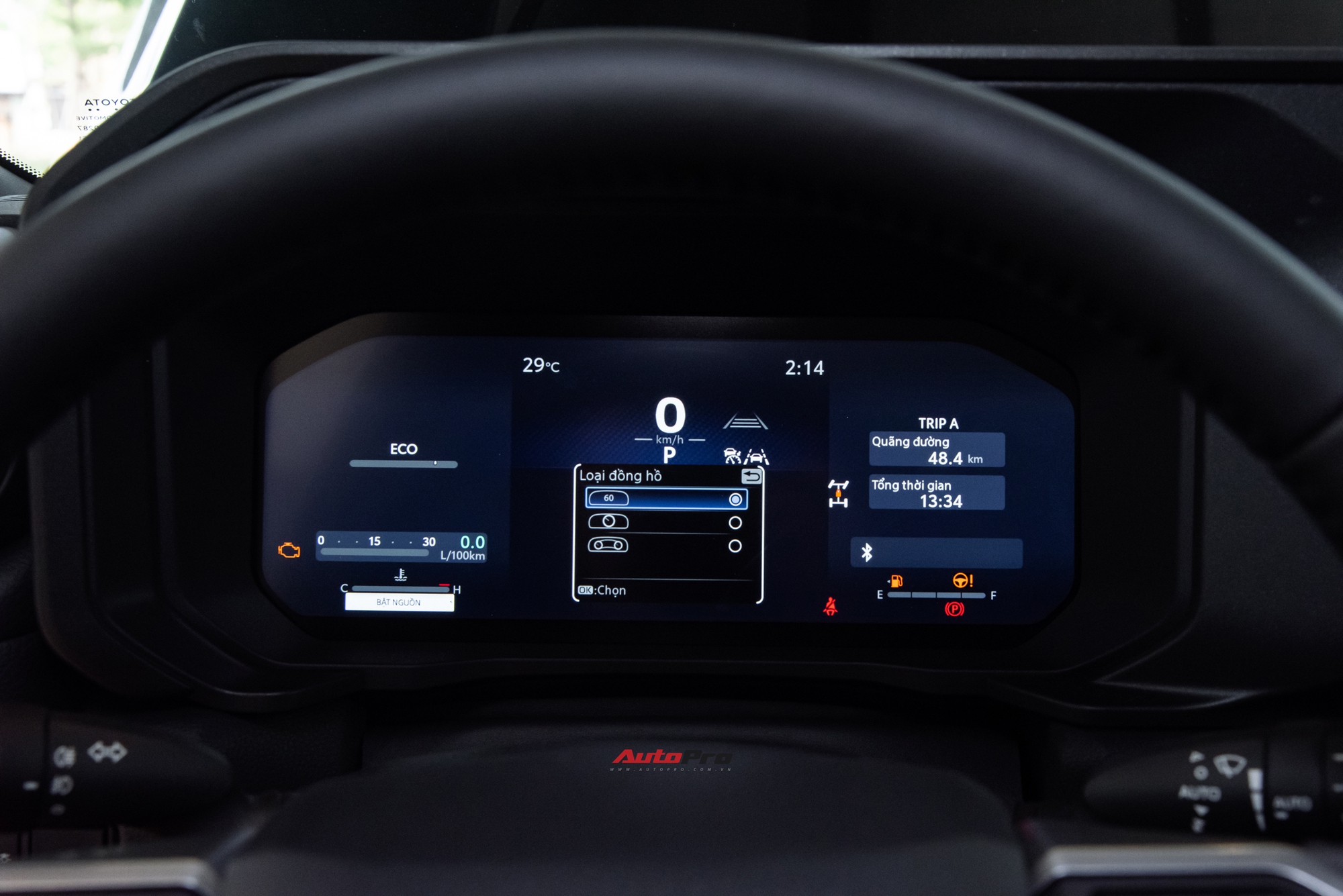 Chi tiết Toyota Land Cruiser Prado 2024 giá 3,48 tỷ vừa về đại lý: Cách định giá trúng đích - Ảnh 10