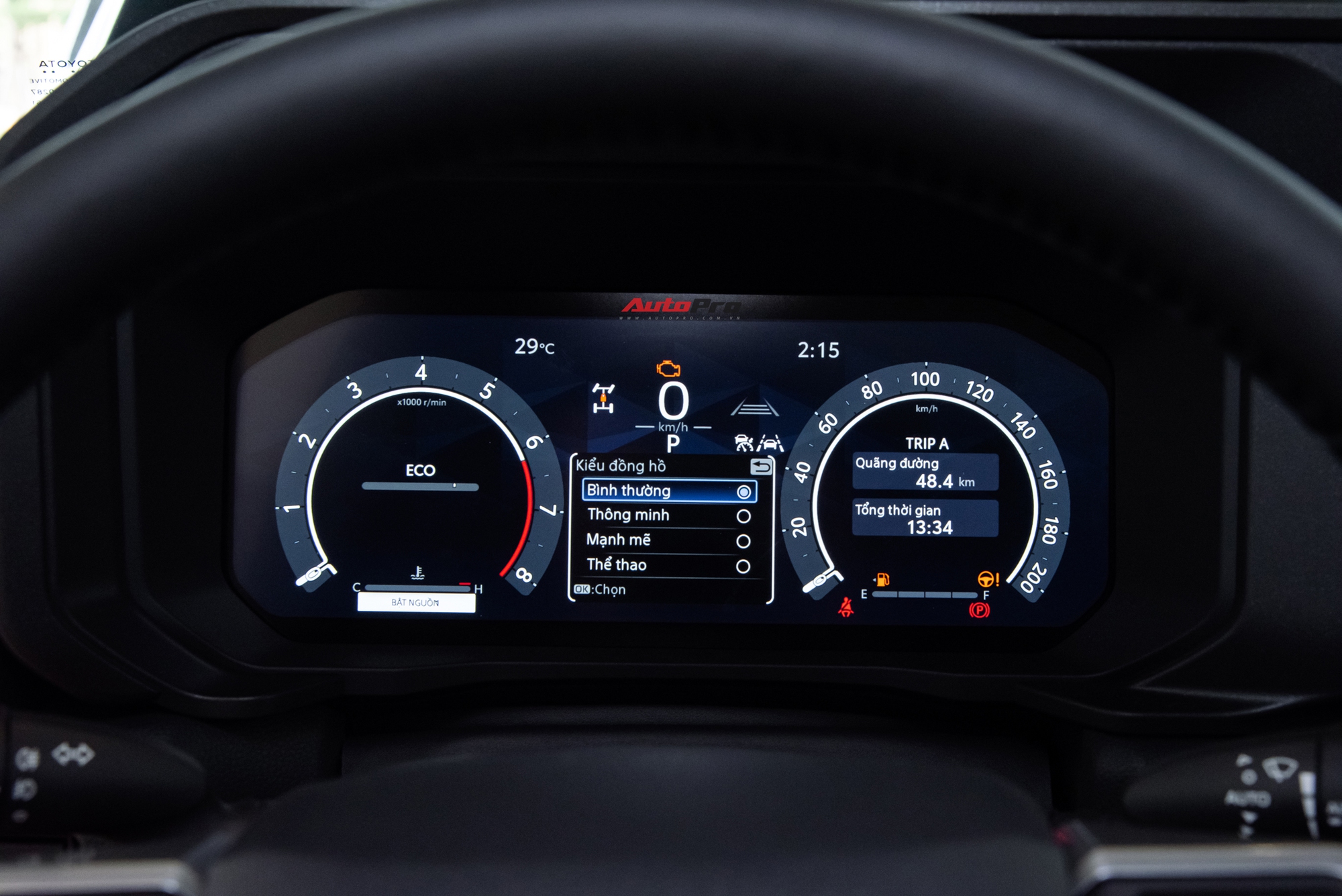 Chi tiết Toyota Land Cruiser Prado 2024 giá 3,48 tỷ vừa về đại lý: Cách định giá trúng đích - Ảnh 16