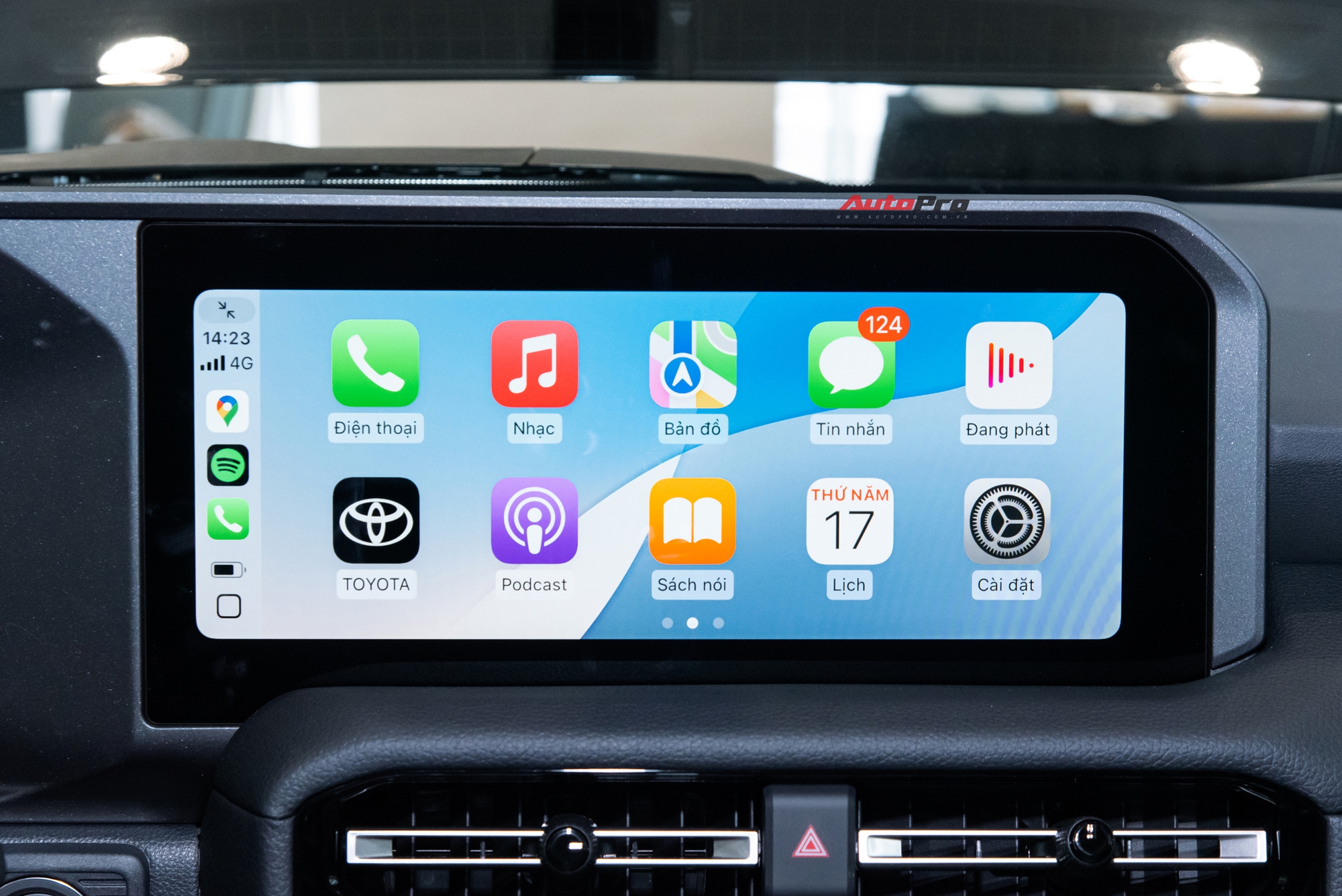 Chi tiết Toyota Land Cruiser Prado 2024 giá 3,48 tỷ vừa về đại lý: Cách định giá trúng đích - Ảnh 17