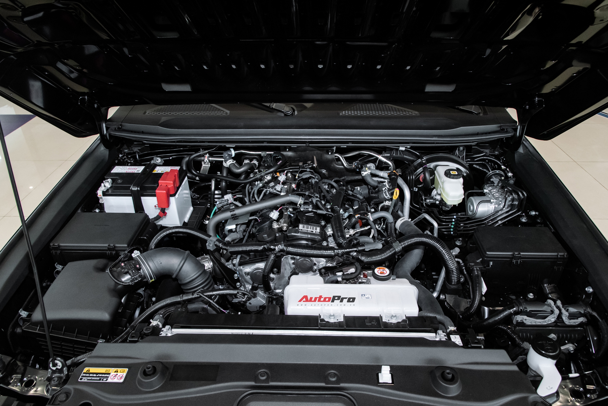 Chi tiết Toyota Land Cruiser Prado 2024 giá 3,48 tỷ vừa về đại lý: Cách định giá trúng đích - Ảnh 27