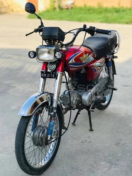 Xe côn tay quốc dân lộ diện: Thiết kế cổ điển ấn tượng, gây sốt với giá chỉ 9 triệu đồng - Ảnh 3