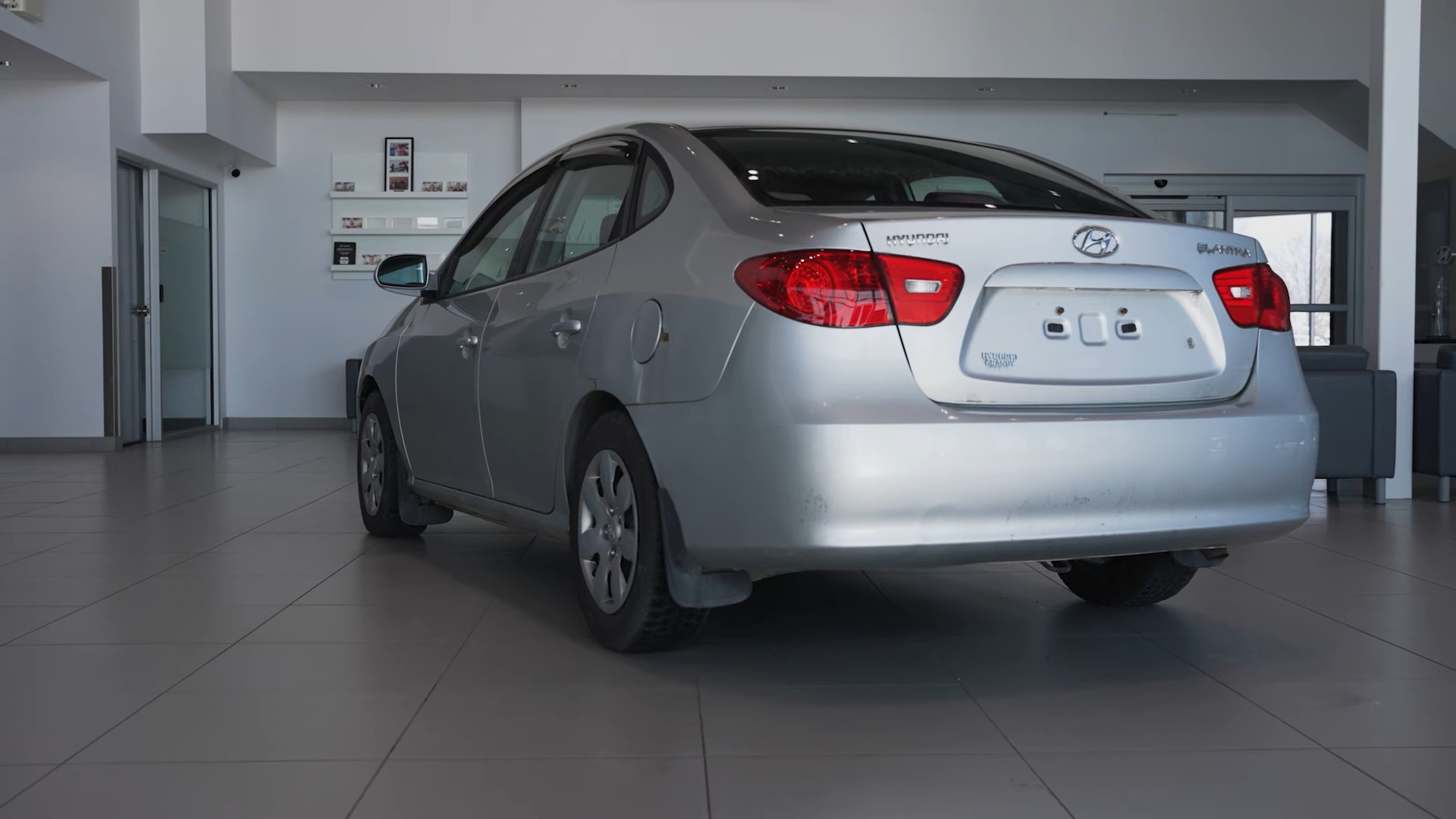 Hyundai Elantra 2008 chạy 1 triệu km nhưng vẫn trông như mới và đây là lý do - Ảnh 4