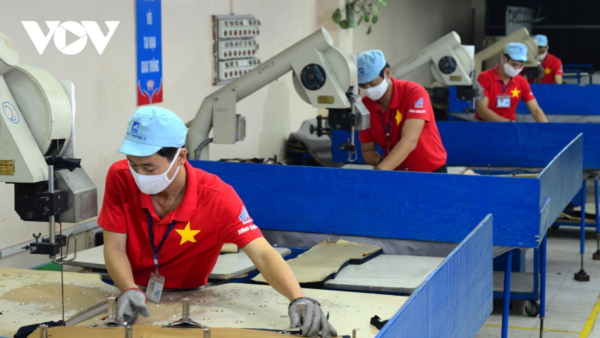 Đơn hàng gia tăng, xuất khẩu dệt may nhiều hy vọng cán đích xuất khẩu 44 tỷ USD - Ảnh 1