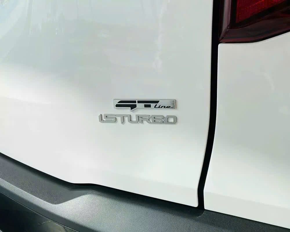 Kia Seltos bổ sung bản GT-Line Đặc biệt: Mâm 18 inch, ghế da màu nâu, đồng hồ 10,25 inch, cửa sổ trời toàn cảnh, giá 839 triệu ngang CUV cỡ C - Ảnh 4