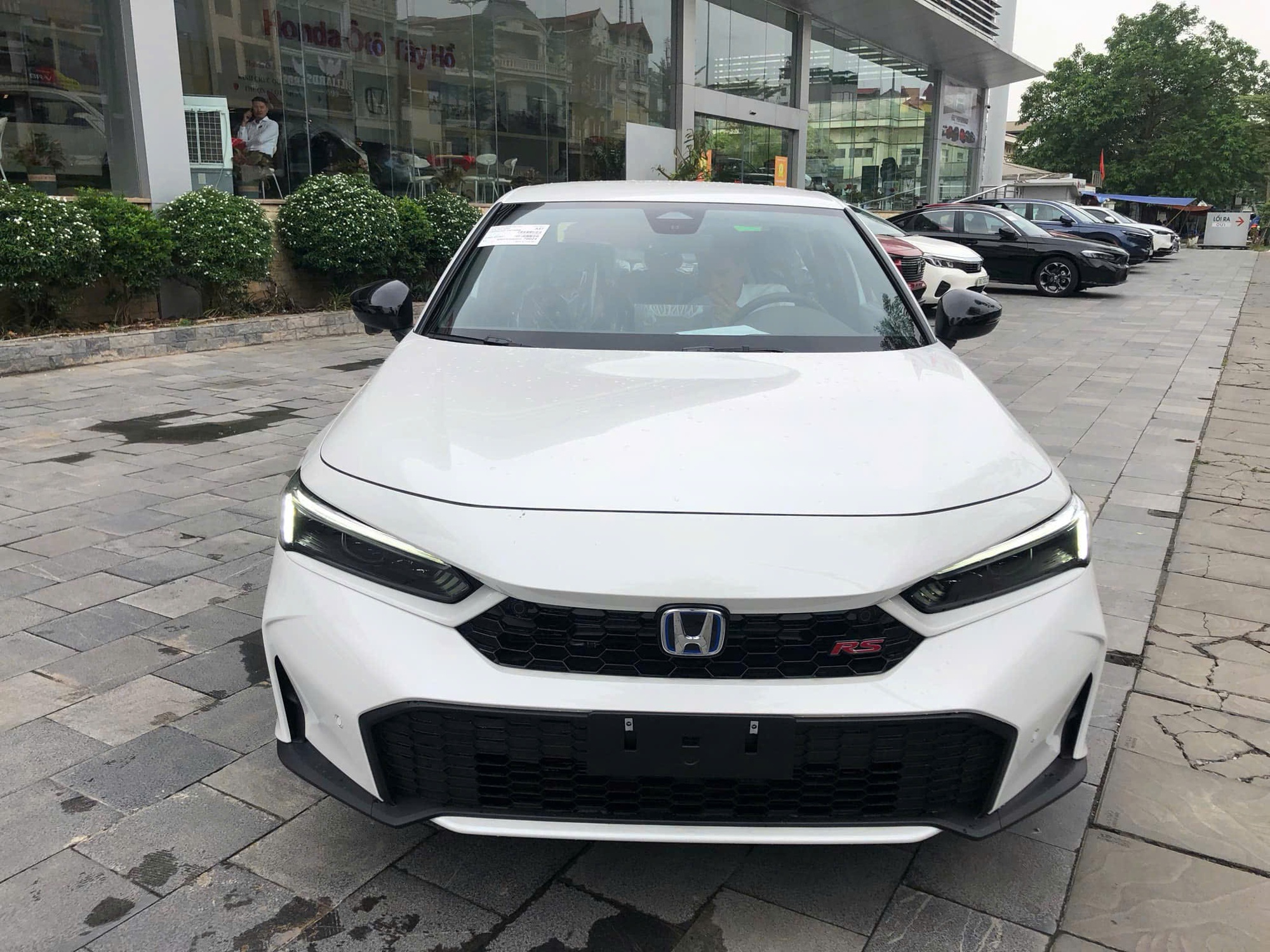 Honda Civic 2024 về đại lý: Không kèm "lạc", xe sẵn giao ngay nhưng số lượng cực ít - Ảnh 5