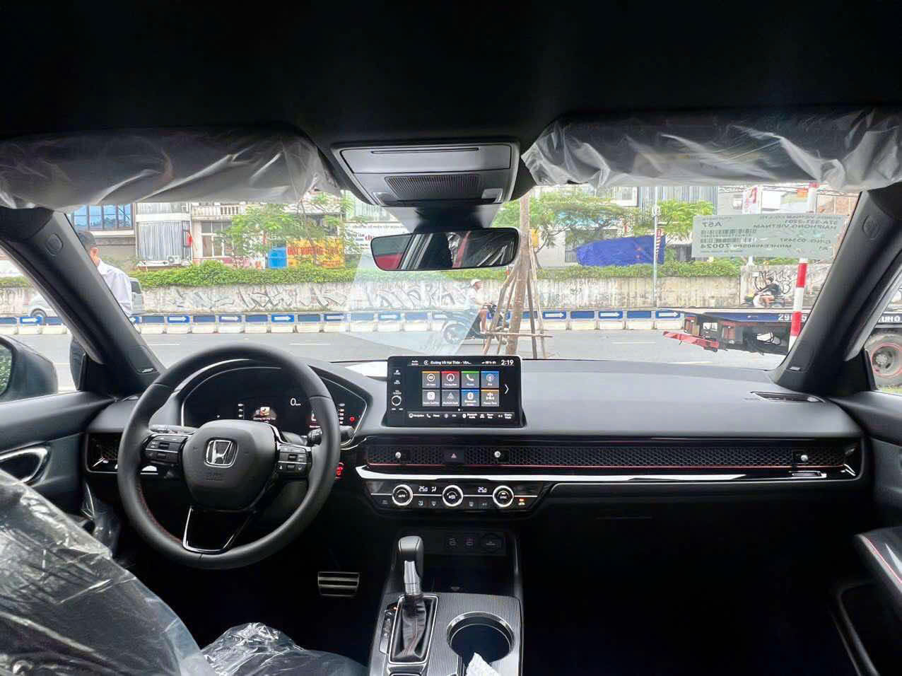 Honda Civic 2024 về đại lý: Không kèm "lạc", xe sẵn giao ngay nhưng số lượng cực ít - Ảnh 8