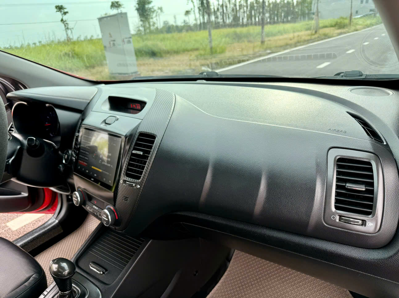 Kia Cerato 2 cửa ‘mua 1 tỷ bán còn lâu mới tới 4 đồng’, chủ xe cam kết nhập Hàn, zin từ A-Z - Ảnh 7