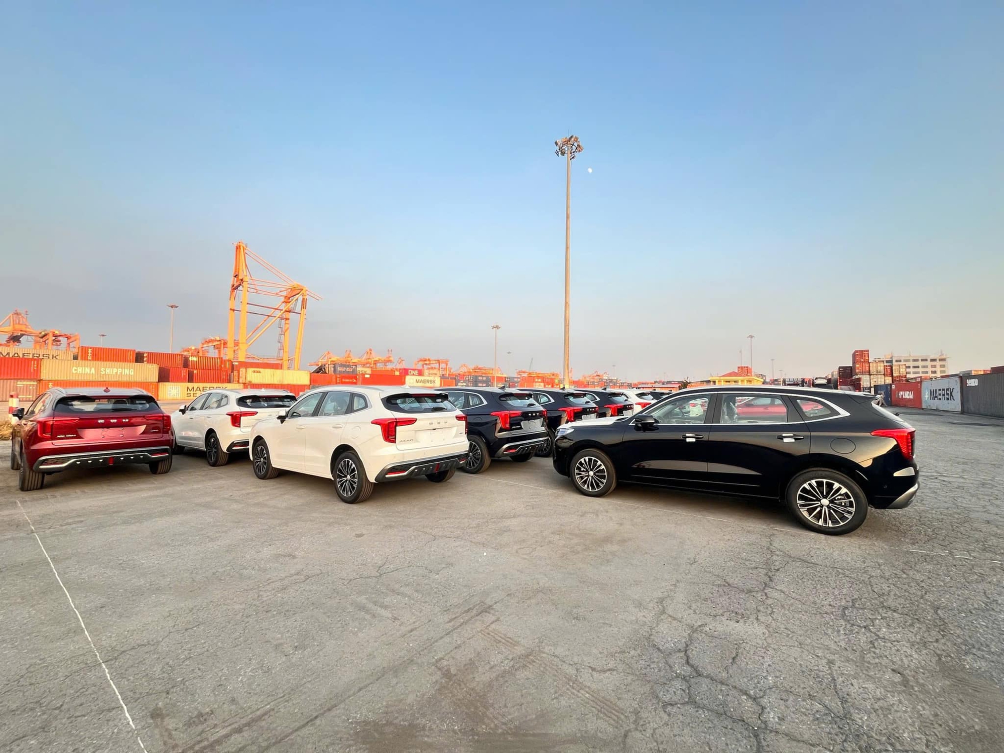 Hãng xe xây nhà máy lắp ráp tại Việt Nam sắp ra mắt mẫu SUV hybrid sau nhiều lần lùi lịch: ăn xăng chỉ 4,2 lít/100km, thách thức Corolla Cross - Ảnh 2