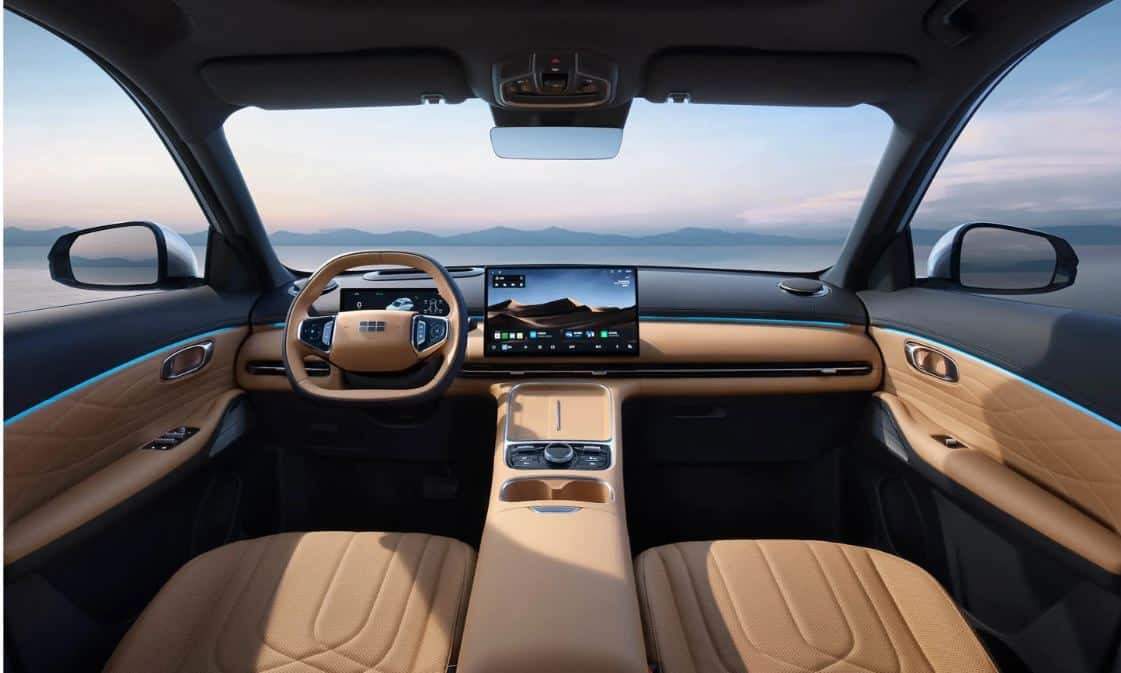 Hãng xe xây nhà máy 4.100 tỷ tại Việt Nam giới thiệu mẫu SUV siêu tiết kiệm xăng: Ngang cỡ Hyundai Santa Fe, phạm vi di chuyển 1.430 km - Ảnh 3