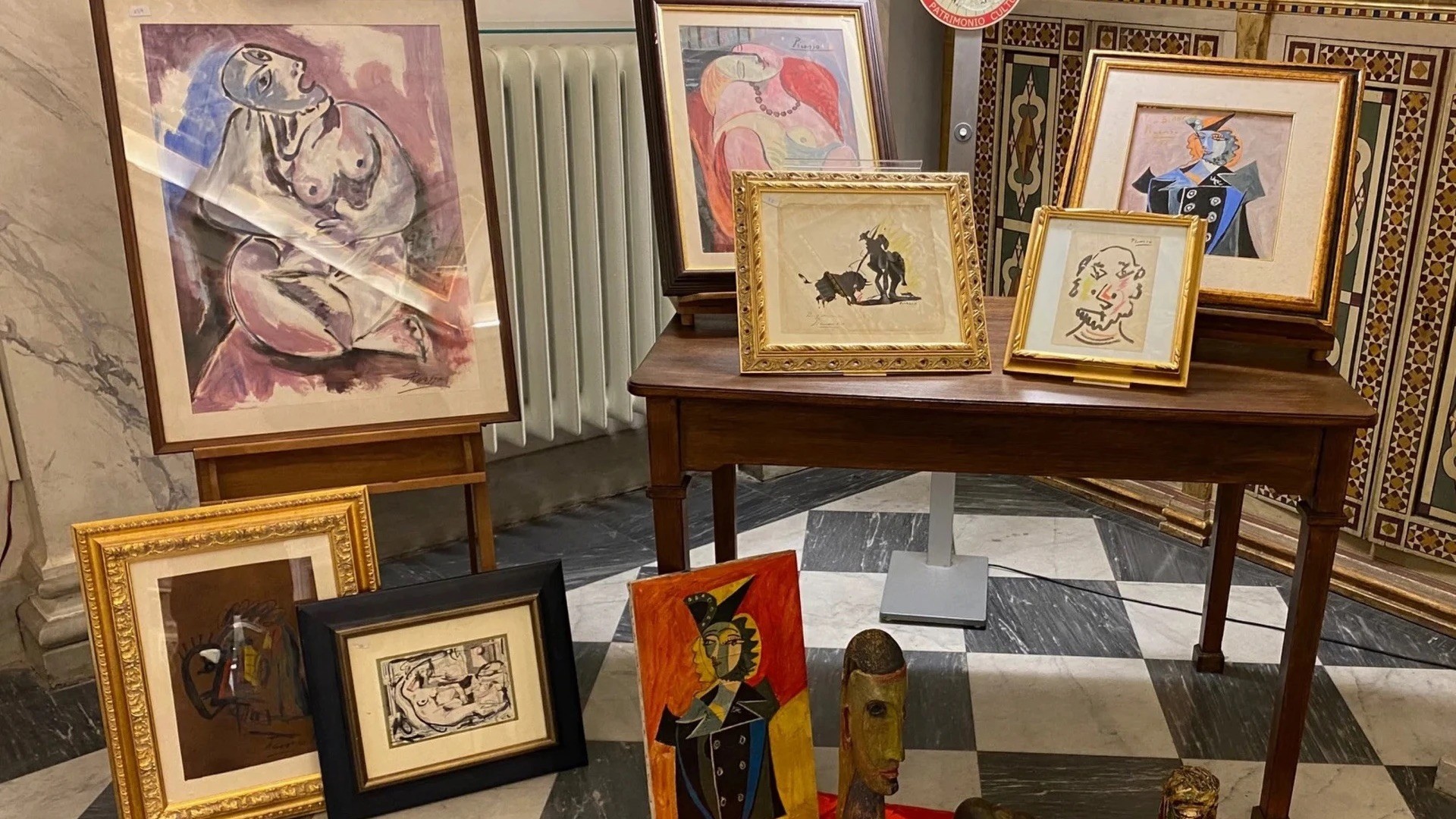 Giới siêu giàu chỉ quan tâm đến vàng - Ảnh 2