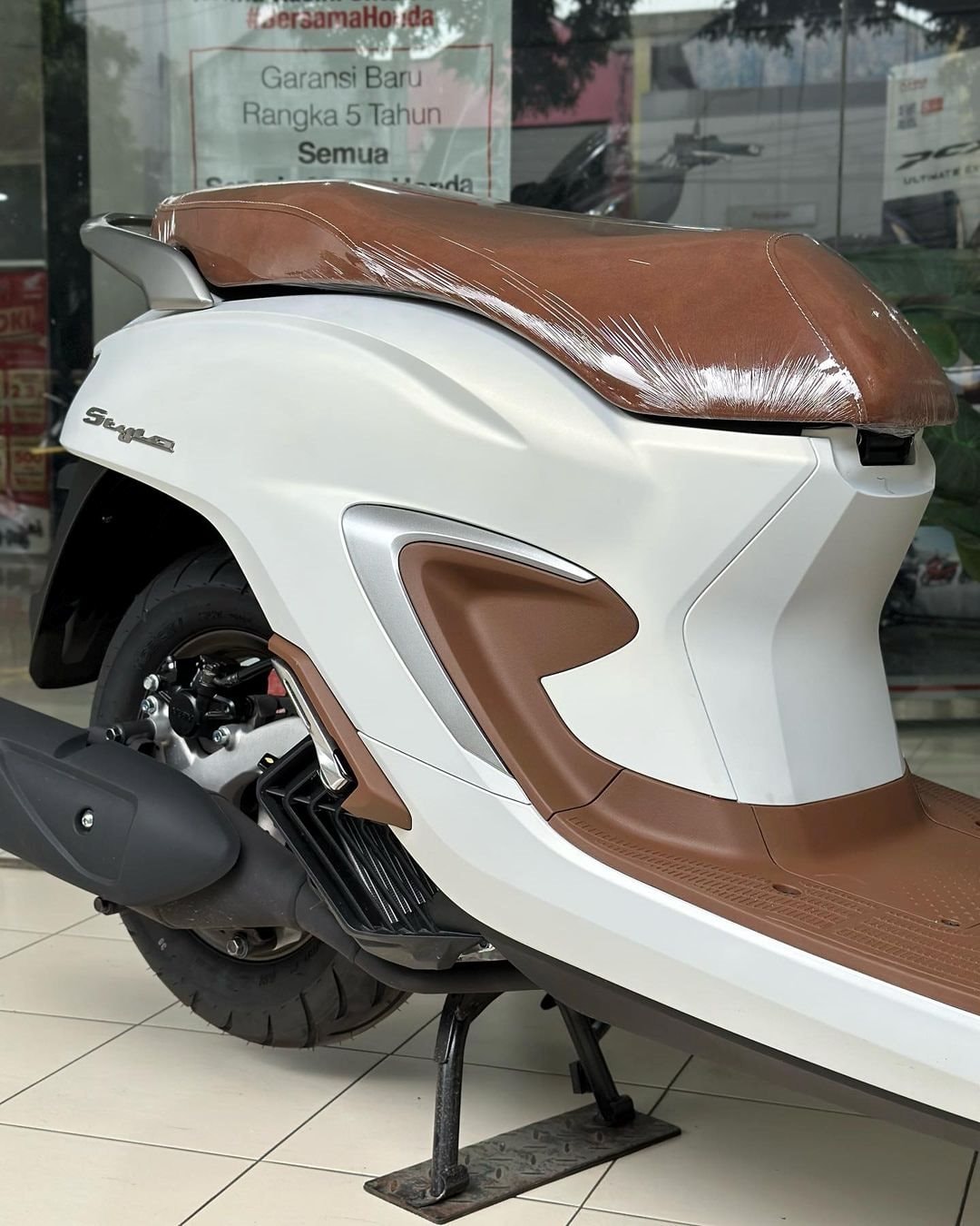 Xe ga cao cấp của Honda bất ngờ giảm đậm 10 triệu đồng - Ảnh 5