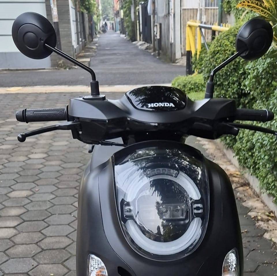 Xe ga 110cc "sang, xịn, mịn" của Honda về đại lý: Thiết kế lột xác, trang bị không kém cạnh Vision - Ảnh 1