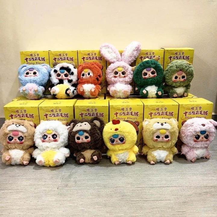 Sau trào lưu xé túi mù, giới trẻ lại lao vào 'cuộc chiến' đập hộp mù - Ảnh 2