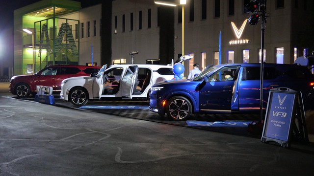 Sau thời gian 'chạy ầm ầm' ở Việt Nam, một mẫu xe VinFast đã bàn giao tại Mỹ: Rất hợp bản địa! - Ảnh 2