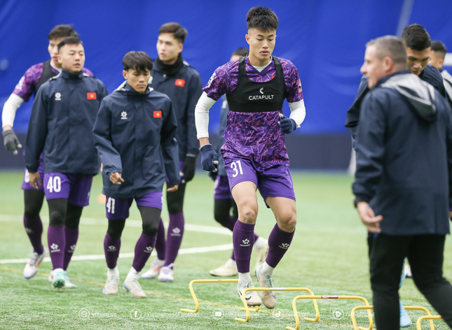 Bất ngờ với giá vé xem đội tuyển Việt Nam tại ASEAN Cup 2024 - Ảnh 2