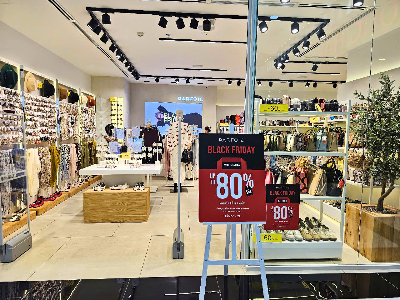 Giảm giá sập sàn, Black Friday đã hết hấp dẫn? - Ảnh 7