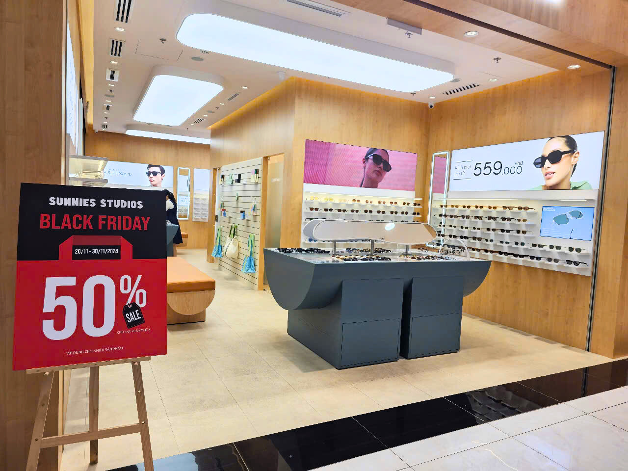 Giảm giá sập sàn, Black Friday đã hết hấp dẫn? - Ảnh 8