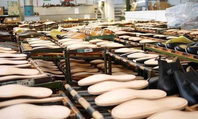 Đây chính là ‘mỏ vàng’ giúp Việt Nam hốt bạc từ Á sang Âu: Thu hơn 16 tỷ USD kể từ đầu năm, hơn 100 quốc gia trên thế giới đã chốt đơn - Ảnh 1