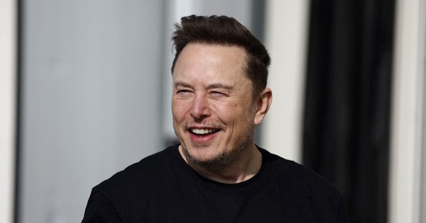 Elon Musk tự hủy kế hoạch nhiều người chờ mong của Tesla - Vô tình 'dọn đường' cho VinFast?