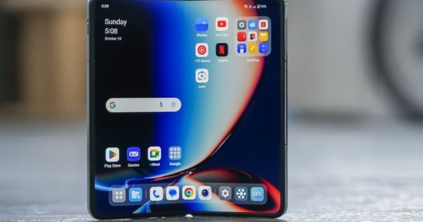 Đây là điện thoại màn hình gập được khen "số 1 thế giới": Xếp trên cả Galaxy Z Fold 6 mà giá lại rẻ hơn