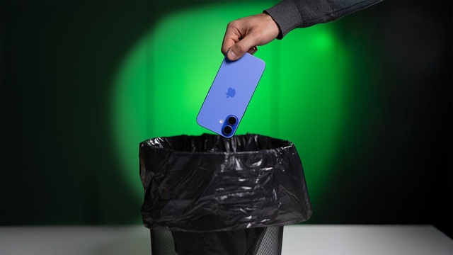 "Xếp 5 chiếc iPhone từ iPhone 12 đến iPhone 16 nằm cạnh nhau": Đố ai đoán nổi chiếc nào với chiếc nào - Ảnh 2