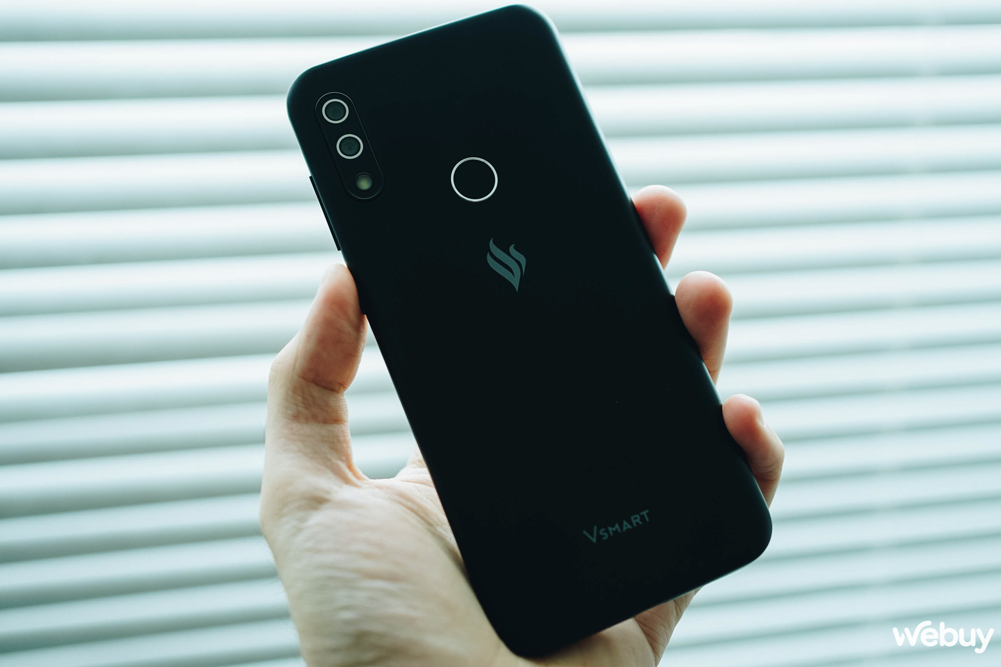 Sau 3 năm Vingroup rút lui khỏi lĩnh vực smartphone, mẫu Vsmart "mới 100%" bất ngờ tái xuất với mức giá chỉ vài trăm nghìn đồng - Ảnh 5