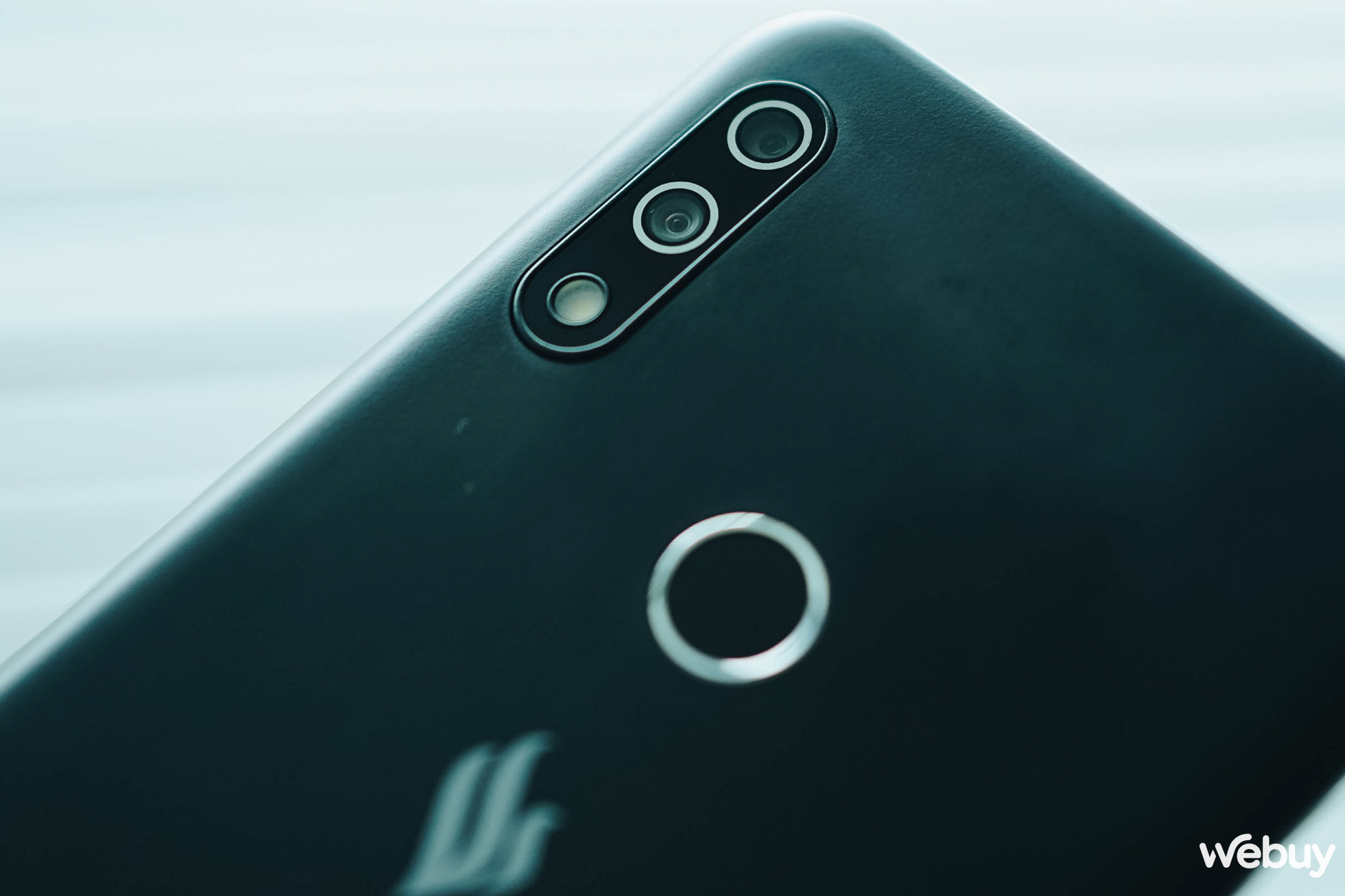 Sau 3 năm Vingroup rút lui khỏi lĩnh vực smartphone, mẫu Vsmart "mới 100%" bất ngờ tái xuất với mức giá chỉ vài trăm nghìn đồng - Ảnh 9