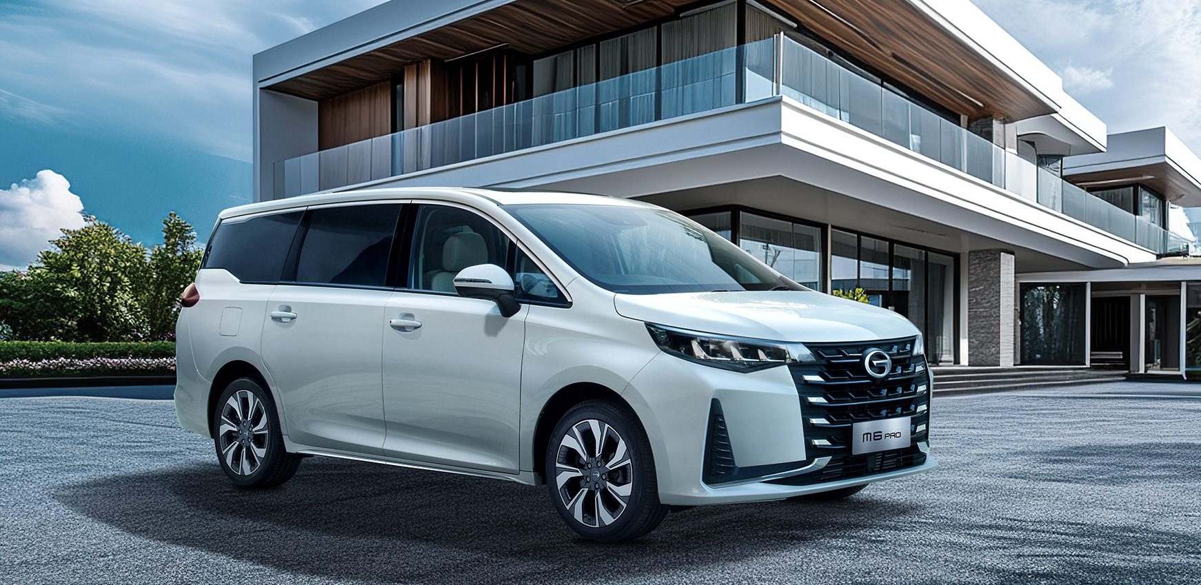 Loạt xe nhập khẩu giảm giá cả trăm triệu đấu ô tô lắp ráp đang 'chạy trước bạ': Nhiều mẫu giảm trên 200 triệu, nhảy xuống cạnh tranh cả xe nhóm dưới - Ảnh 1