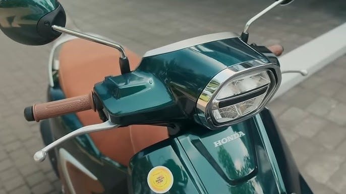 Xe ga cao cấp của Honda bất ngờ giảm đậm 10 triệu đồng - Ảnh 1