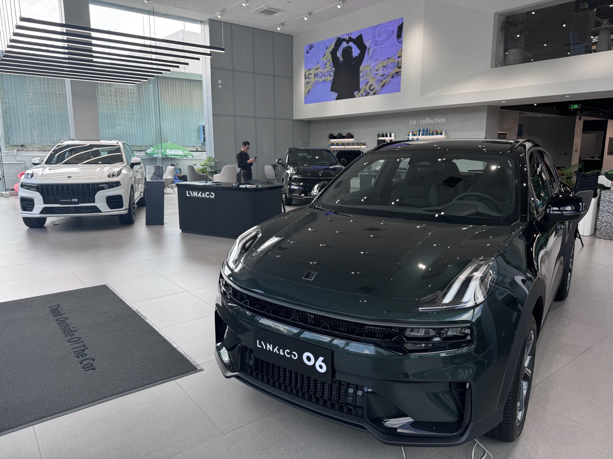 Xe ô tô Trung Quốc nhập vào Việt Nam tăng gấp đôi - Ảnh 1