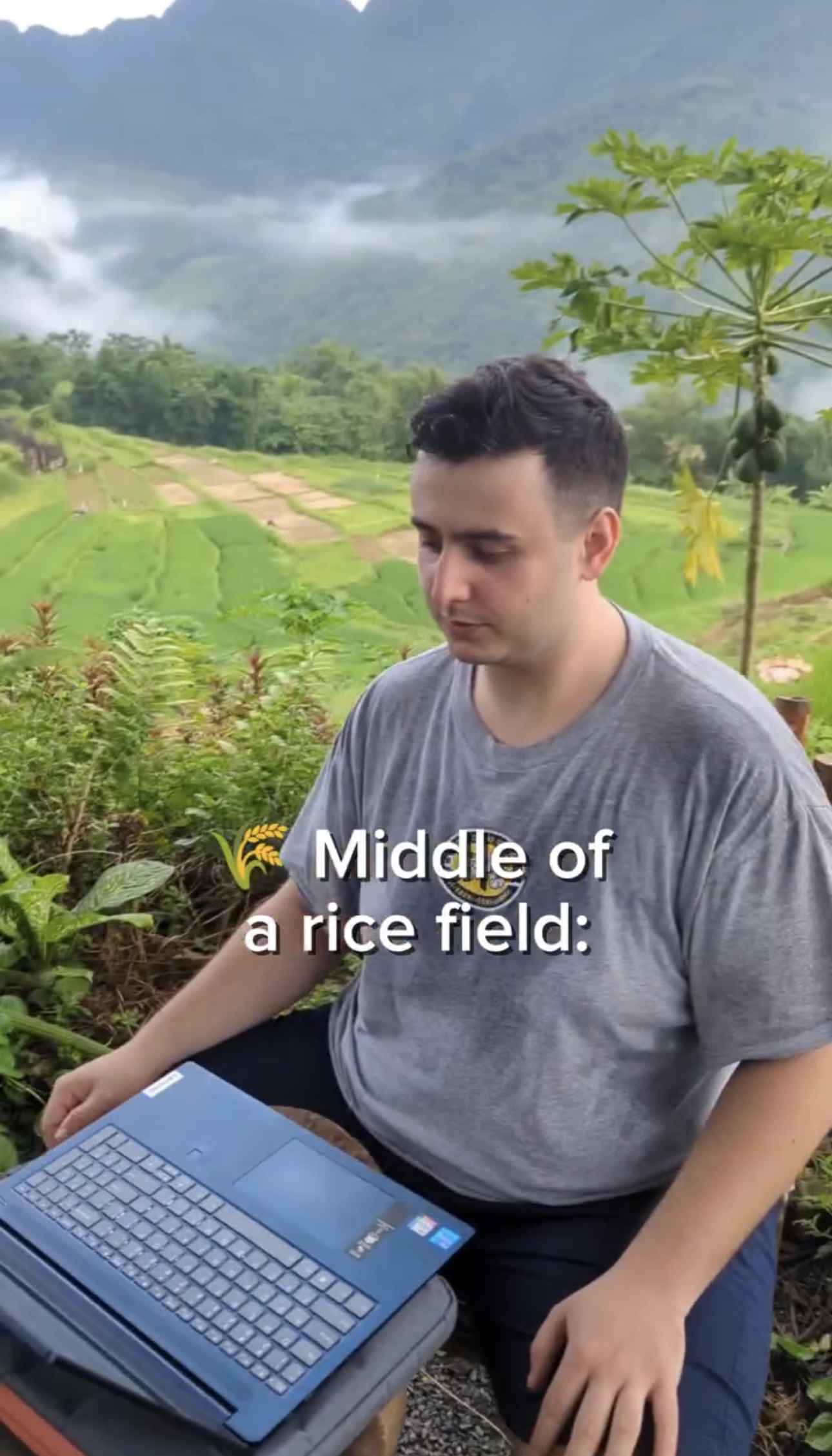 Nói du lịch Việt Nam wifi rất tệ, hai khách Tây nỗ lực chứng minh bạn đã lầm to, đến cả đồng lúa còn có mạng để dùng - Ảnh 8