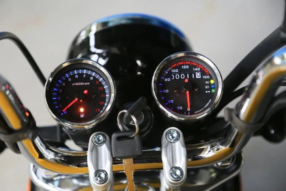 'Tân binh côn tay' giá 23 triệu gây sốt khi vừa ra mắt: Thiết kế chất chơi, bình xăng lớn hơn Honda Lead - Ảnh 4