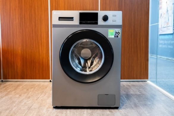 Máy giặt ngày nay tiêu tốn chỉ 200 đồng/lần giặt, giá bán từ vài triệu đồng, bạn còn muốn duy trì thói quen giặt tay nữa không? - Ảnh 3