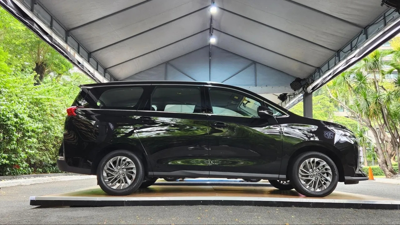 Loạt MPV về Việt Nam năm nay đấu Xpander: Giá trên dưới 600 triệu, đủ loại xăng, hybrid, điện, 'trend' màn hình lớn, vài mẫu có ADAS - Ảnh 10