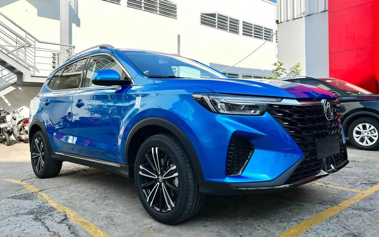 Loạt xe nhập khẩu giảm giá cả trăm triệu đấu ô tô lắp ráp đang 'chạy trước bạ': Nhiều mẫu giảm trên 200 triệu, nhảy xuống cạnh tranh cả xe nhóm dưới - Ảnh 11