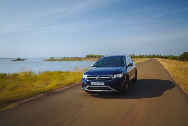 Volkswagen hỗ trợ 100% phí trước bạ cho Tiguan và Touareg duy nhất trong tháng 11 - Ảnh 1