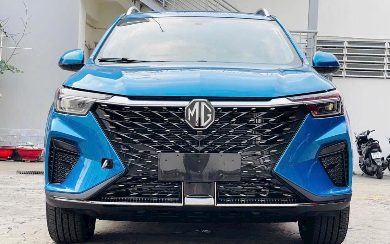 Lô MG RX5 này đang giảm giá còn hơn 500 triệu tại đại lý, rẻ gần bằng Raize dù lớn hơn Corolla Cross - Ảnh 2