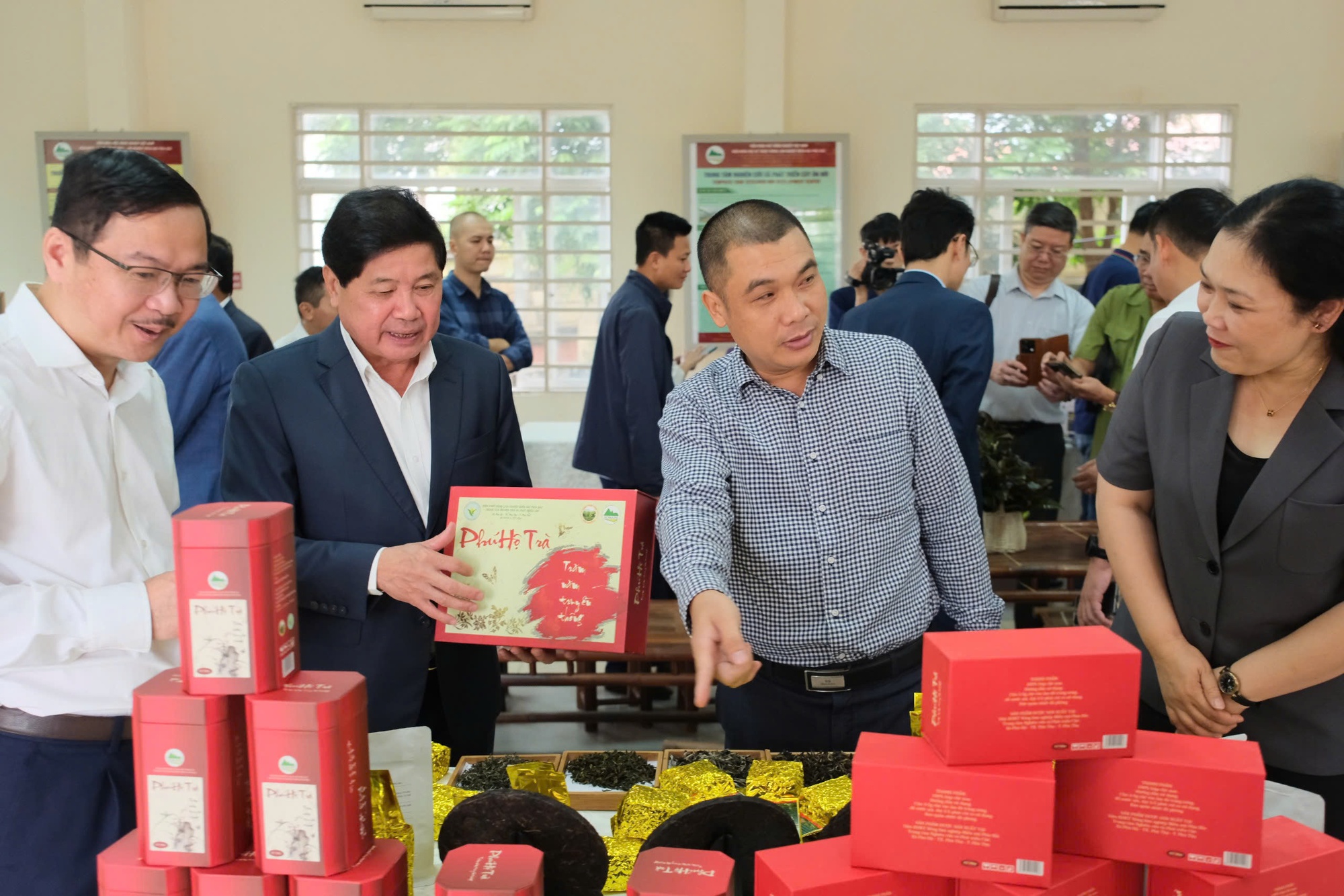 Việt Nam có nông sản được ví như "vàng xanh", nhưng dễ rơi vào "bẫy giá rẻ" của thế giới - Ảnh 1